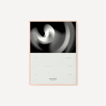 Cargar imagen en el visor de la galería, Cuadro decorativo para pared - White Smoke I 47 x 67 cm Natural - All The Wall
