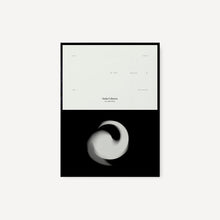 Cargar imagen en el visor de la galería, Cuadro decorativo para pared - White Smoke II 47 x 67 cm Negro - All The Wall

